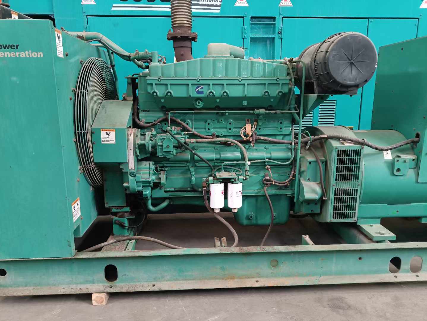 瑞安过载会对 600kW 柴油发电机组造成哪些损害？